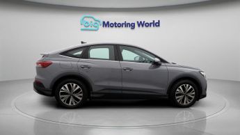 Audi Q4 e-tron SPORTBACK SPORT