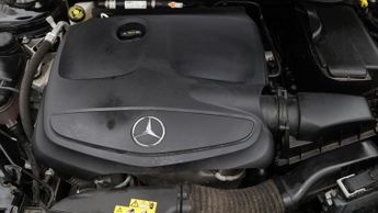 Mercedes-Benz GLA GLA 180 AMG LINE EDITION