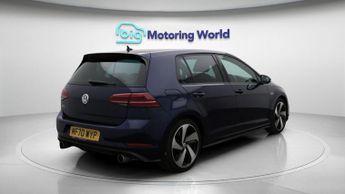 Volkswagen Golf GTI PERFORMANCE TSI DSG