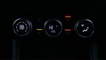 Renault Captur TECHNO E-TECH