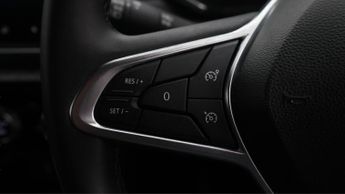 Renault Captur TECHNO E-TECH