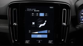 Volvo XC40 RECHARGE T5 R-DESIGN