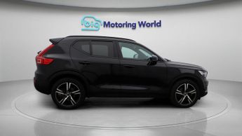Volvo XC40 RECHARGE T5 R-DESIGN