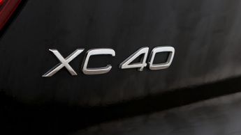 Volvo XC40 RECHARGE T5 R-DESIGN