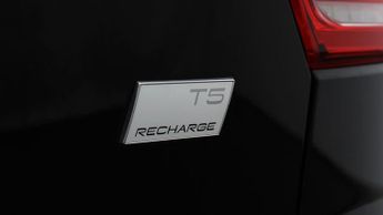 Volvo XC40 RECHARGE T5 R-DESIGN