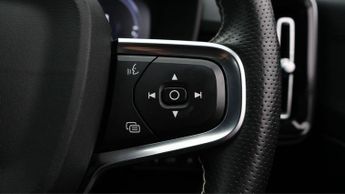 Volvo XC40 RECHARGE T5 R-DESIGN