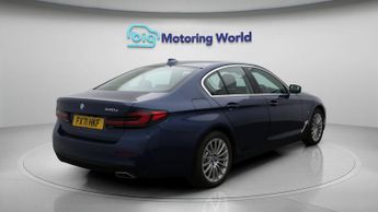 BMW 5 Series 530E SE