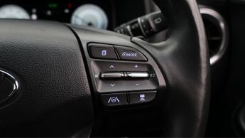 Hyundai KONA PREMIUM