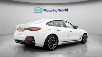 BMW i4 EDRIVE40 M SPORT