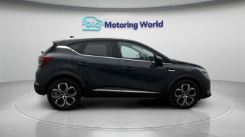 Renault Captur TECHNO E-TECH