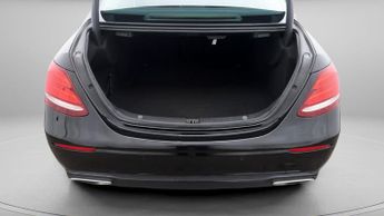 Mercedes-Benz E Class E 220 D SE