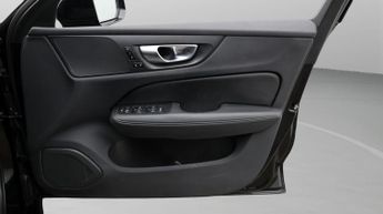 Volvo V60 B4 PLUS
