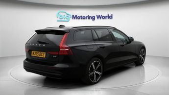 Volvo V60 B4 PLUS