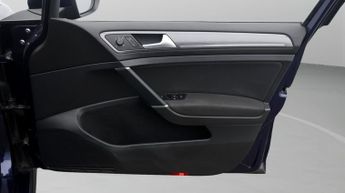 Volkswagen Golf R-LINE TSI EVO DSG