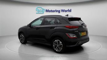 Hyundai KONA PREMIUM