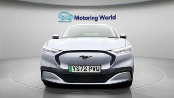 Ford Mustang Mach-E BASE