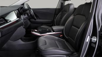 Kia Niro 4 PLUS