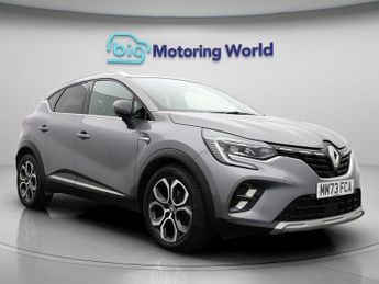 Renault Captur TECHNO E-TECH
