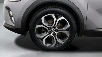 Renault Captur TECHNO E-TECH