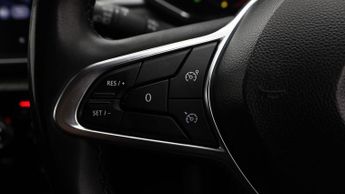 Renault Captur TECHNO E-TECH