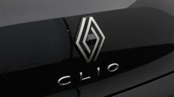 Renault Clio TECHNO E-TECH