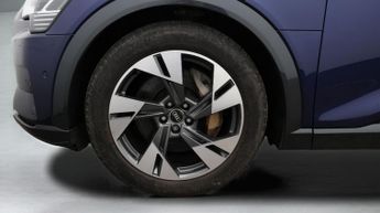 Audi e-tron QUATTRO SPORT