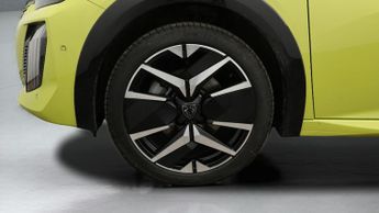 Peugeot E-208 GT PREMIUM