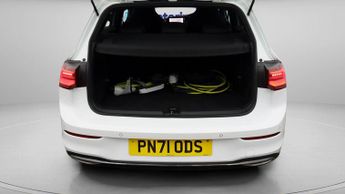 Volkswagen Golf GTE DSG