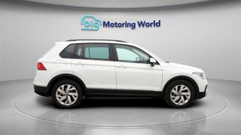 Volkswagen Tiguan LIFE TSI DSG