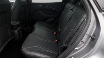 Ford Mustang Mach-E BASE