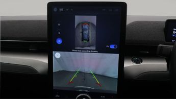 Ford Mustang Mach-E BASE