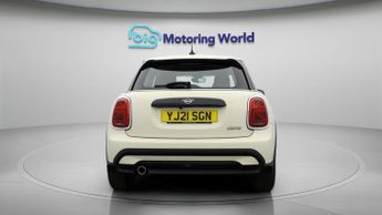 MINI Hatch COOPER CLASSIC