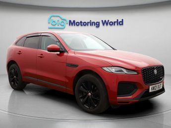 Jaguar F-Pace R-DYNAMIC SE