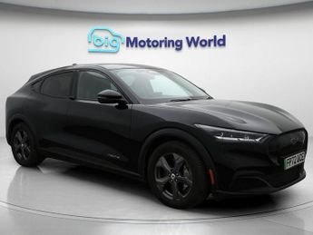 Ford Mustang Mach-E BASE