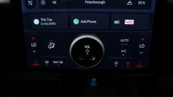 Ford Mustang Mach-E BASE