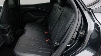 Ford Mustang Mach-E BASE