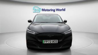 Ford Mustang Mach-E BASE