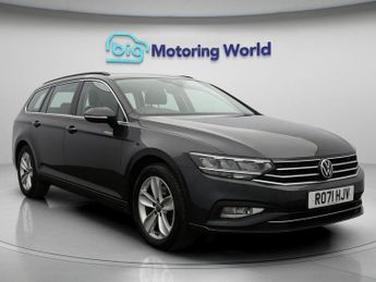 Volkswagen Passat SE NAV TSI EVO DSG