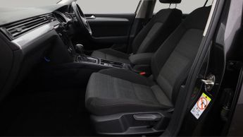 Volkswagen Passat SE NAV TSI EVO DSG