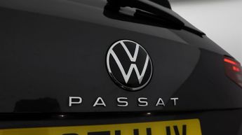 Volkswagen Passat SE NAV TSI EVO DSG