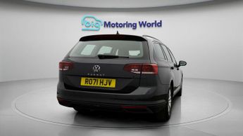 Volkswagen Passat SE NAV TSI EVO DSG