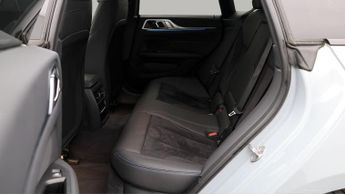 BMW i4 EDRIVE40 M SPORT