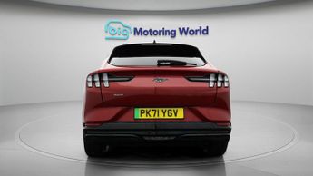 Ford Mustang Mach-E BASE