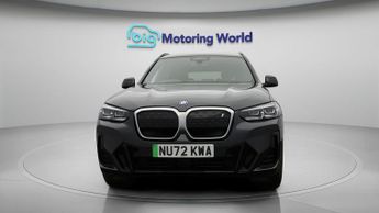 BMW iX3 M SPORT