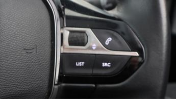 Peugeot E-2008 ACTIVE PREMIUM