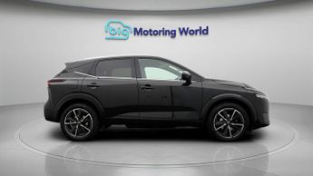 Nissan Qashqai DIG-T TEKNA DCT