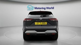 Nissan Qashqai DIG-T TEKNA DCT