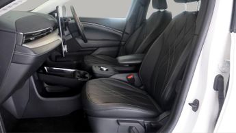 Ford Mustang Mach-E BASE