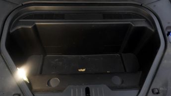 Ford Mustang Mach-E BASE