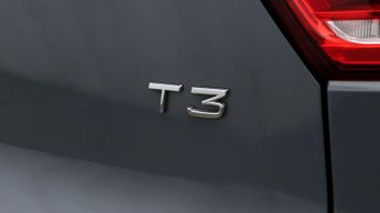 Volvo XC40 T3 R-DESIGN